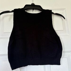 SHEIN Black Cropped Knit Top